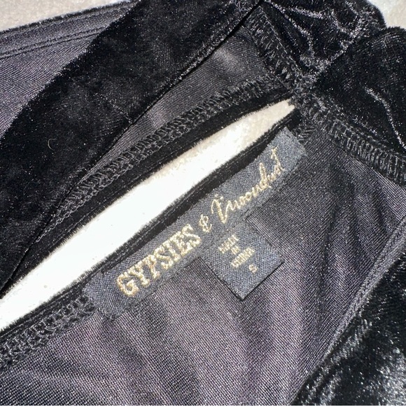 Black Velvet and Lace High Neck Sleeveless Dark Academia Whimsigoth Blouse, S - Picture 11 of 16